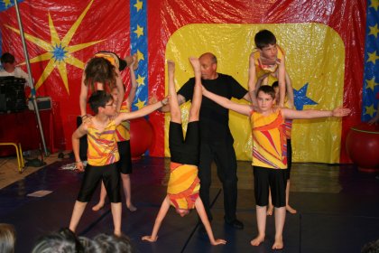 Classe de dcouverte cirque - Les enfants de la balle